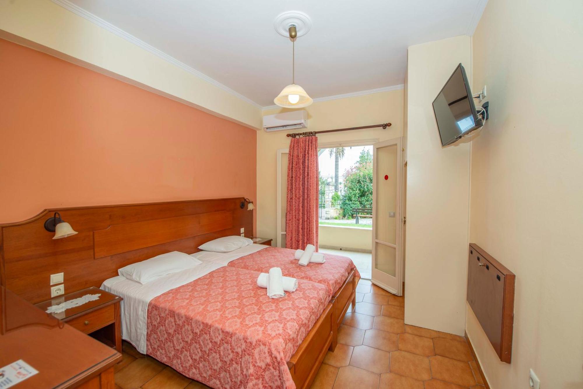 Fiona Apartments Roda  Exterior foto