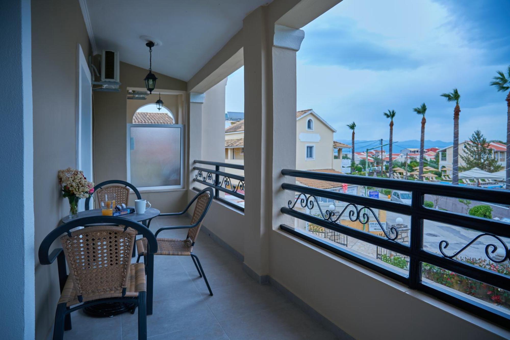 Fiona Apartments Roda  Exterior foto